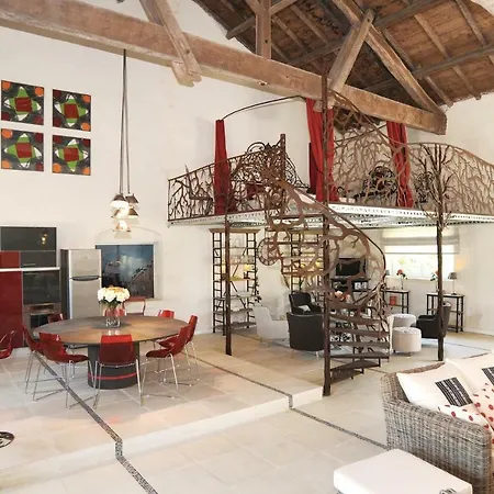 Three-bedroom Holiday With A Fireplace In Nyaraló *